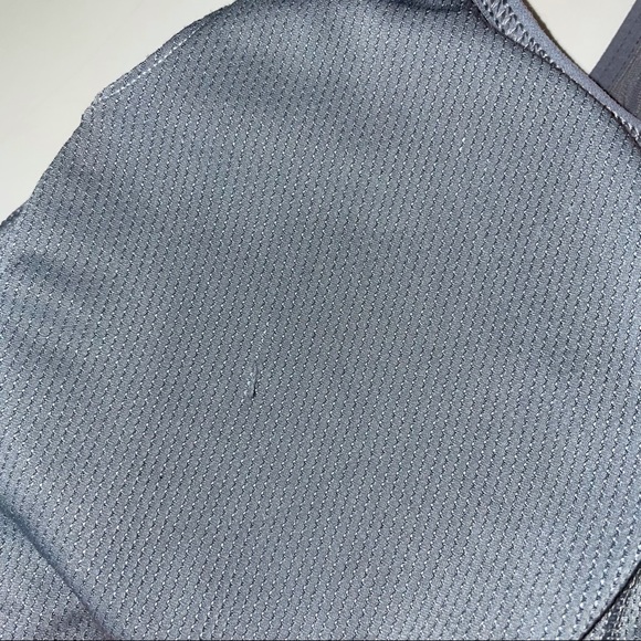 Athleta Sting Stunner Sports Bra - Picture 7 of 7